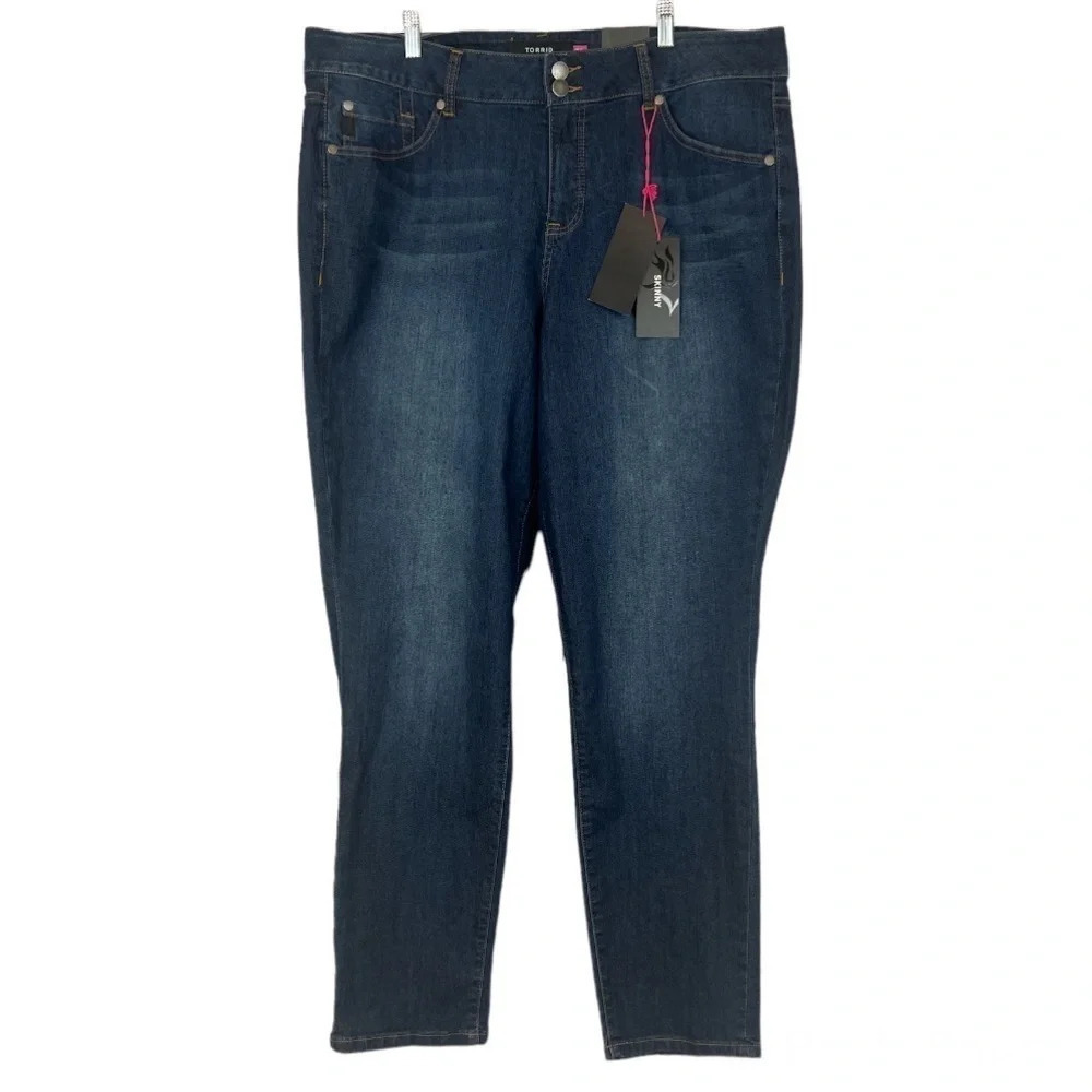 NWT Torrid Denim Slim Fix Collection Skinny Jean Size‎ 24R